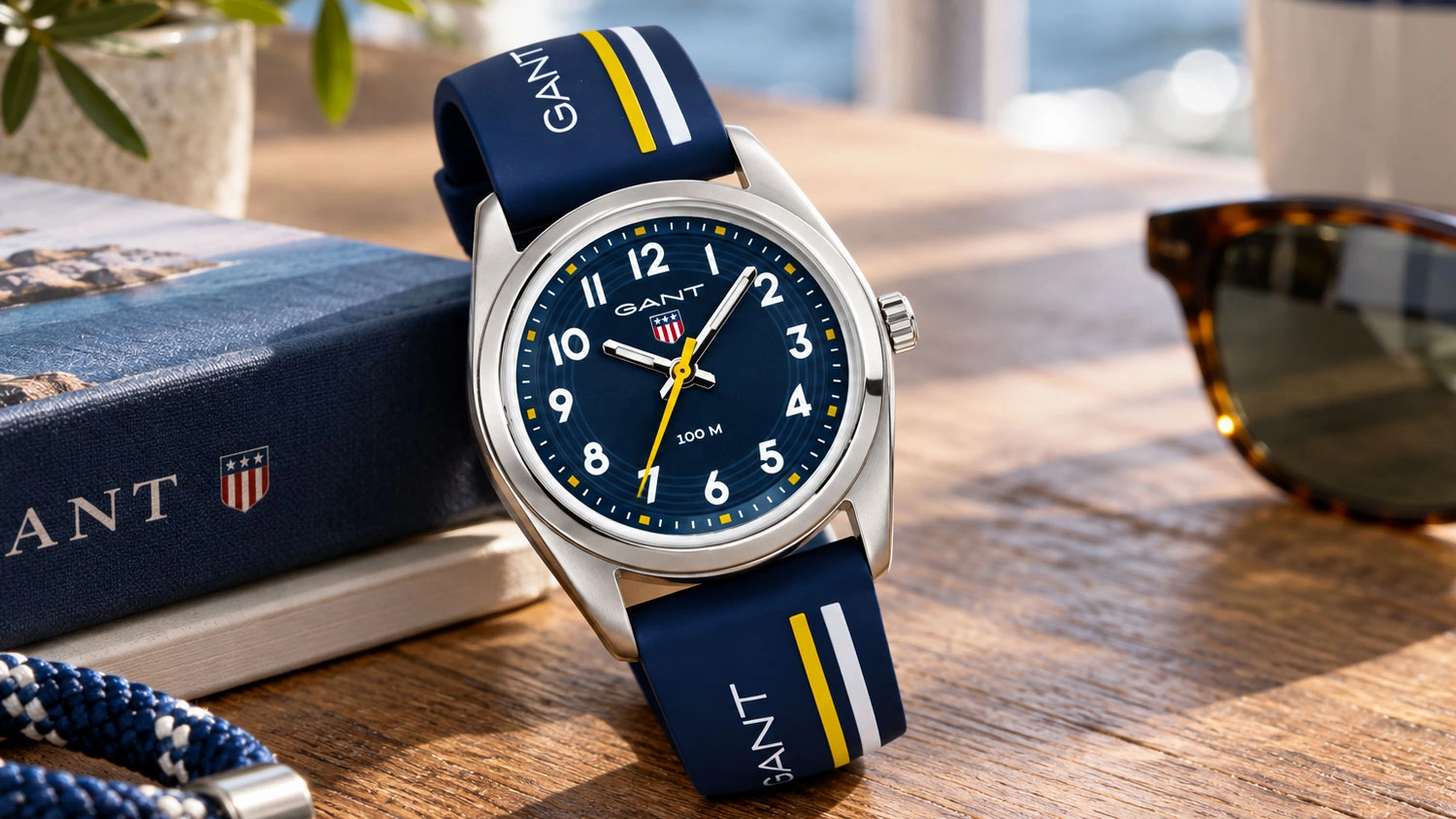 Hodinky Gant Graduate K280003-S položené na drevenom stole.