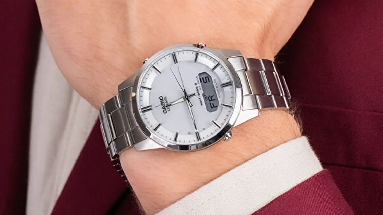 Pánské náramkové hodinky Casio na ruce