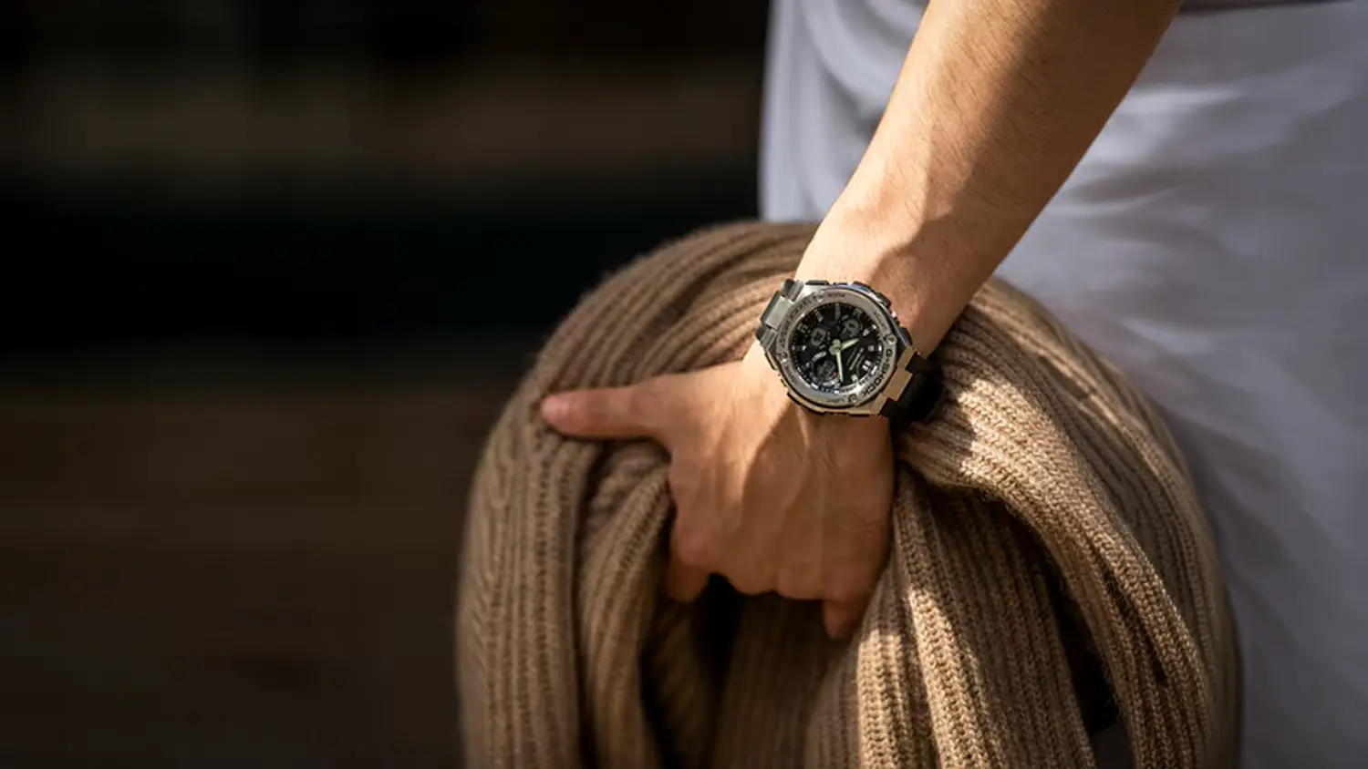 Pánské náramkové hodinky Casio GST-W110-1AER G-SHOCK na ruce