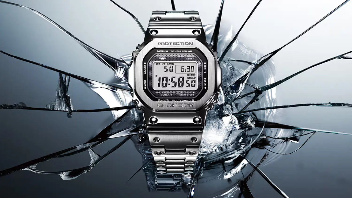 Hodinky Casio GMW-B5000D-1ER G-SHOCK v&nbsp;rozbitom skle