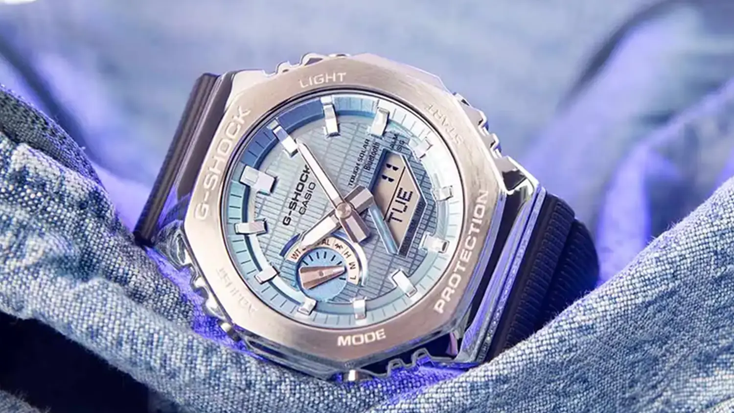 Hodinky Casio GBM-2100A-1A2ER na oblečen&iacute;