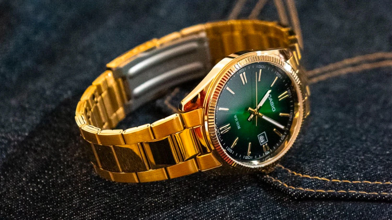 Pánské náramkové hodinky Casio MTP-1302PGC-3AVEF na ruce
