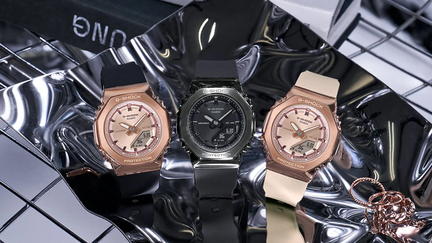 Digitálne hodinky Casio G-Shock GM-S2110B-8A