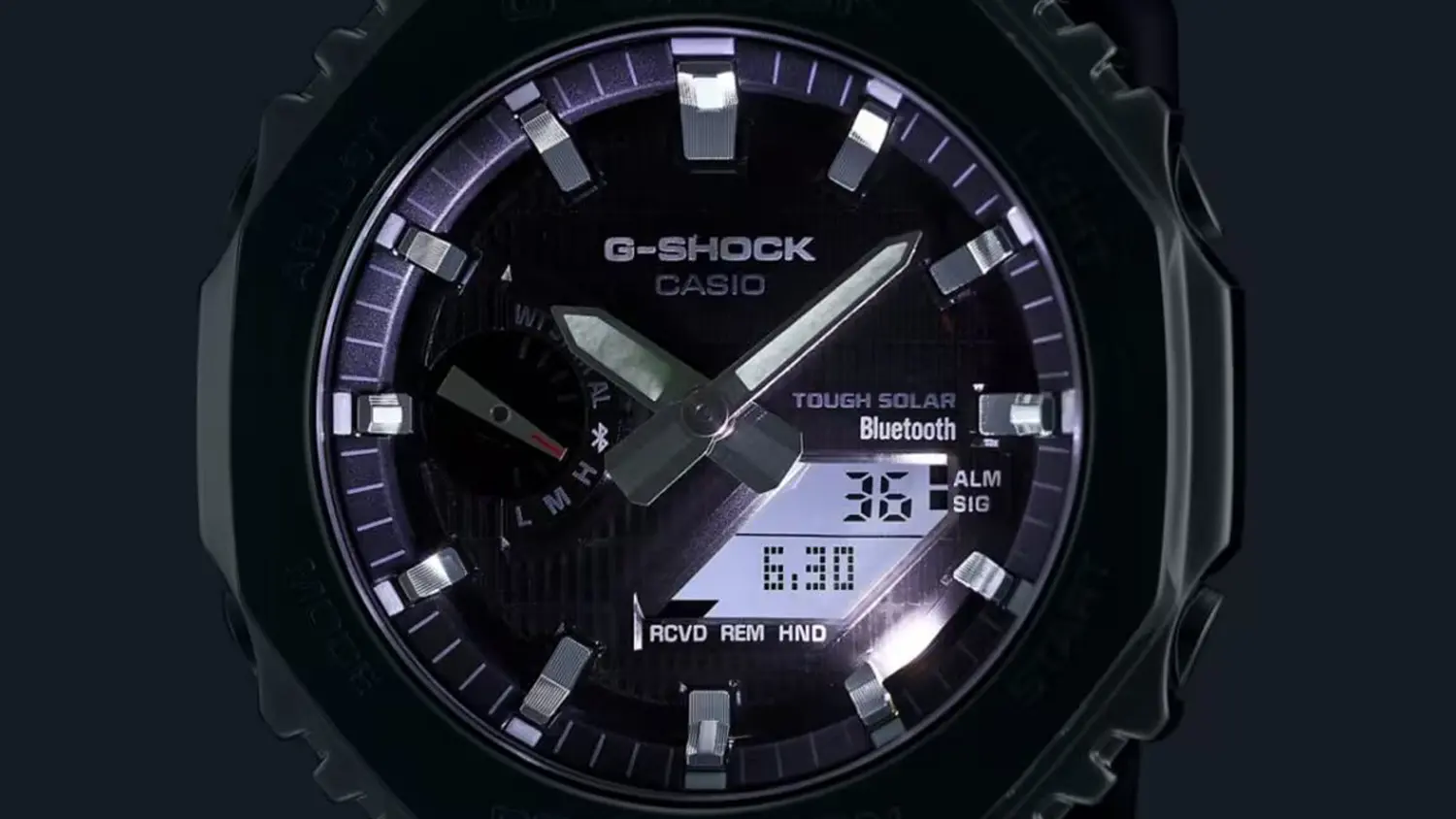 Detail na cifern&iacute;k hodiniek Casio GBM-2100A-4BER