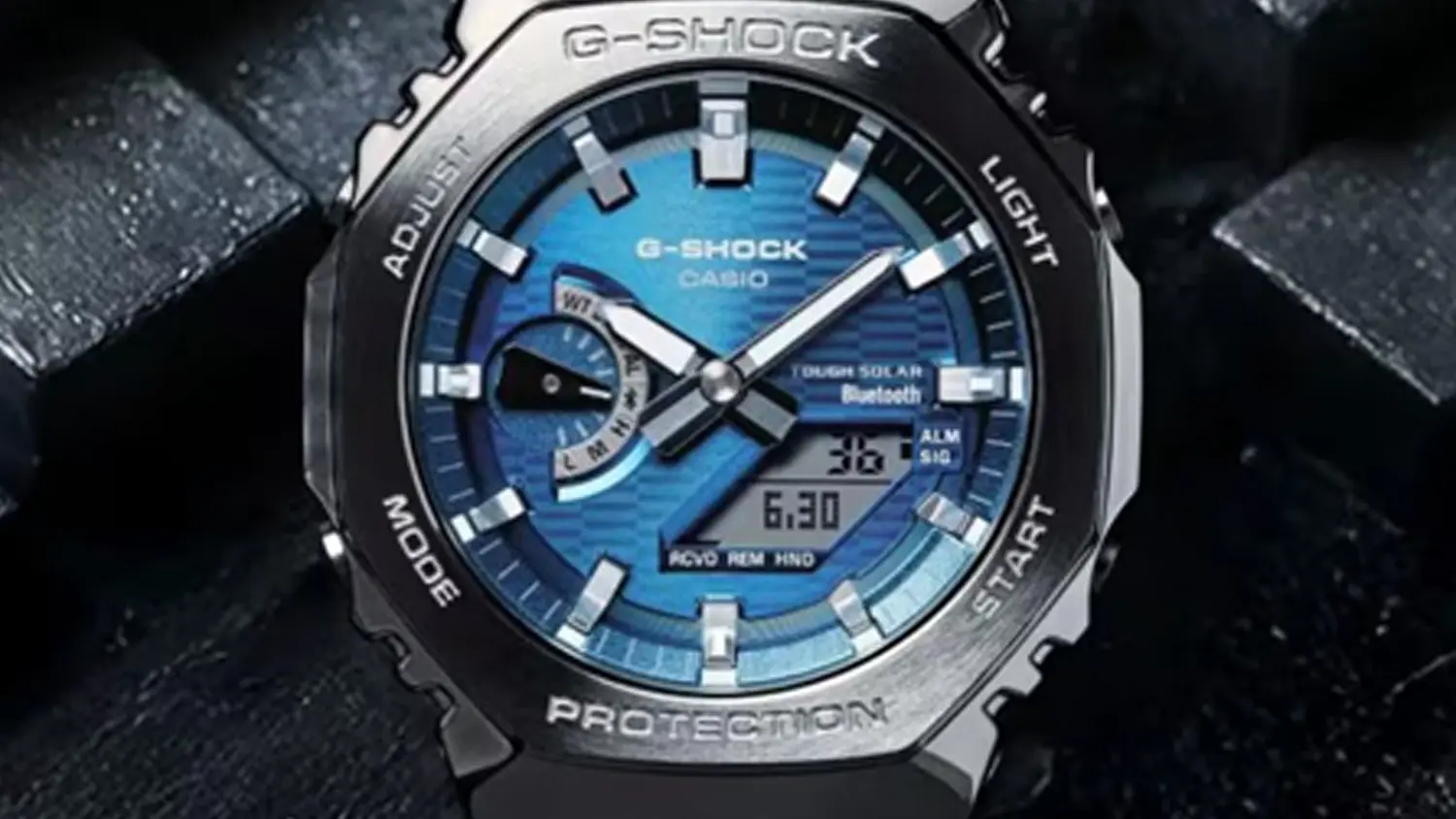 Detail na cifern&iacute;k hodiniek Casio GBM-2100A-2BER