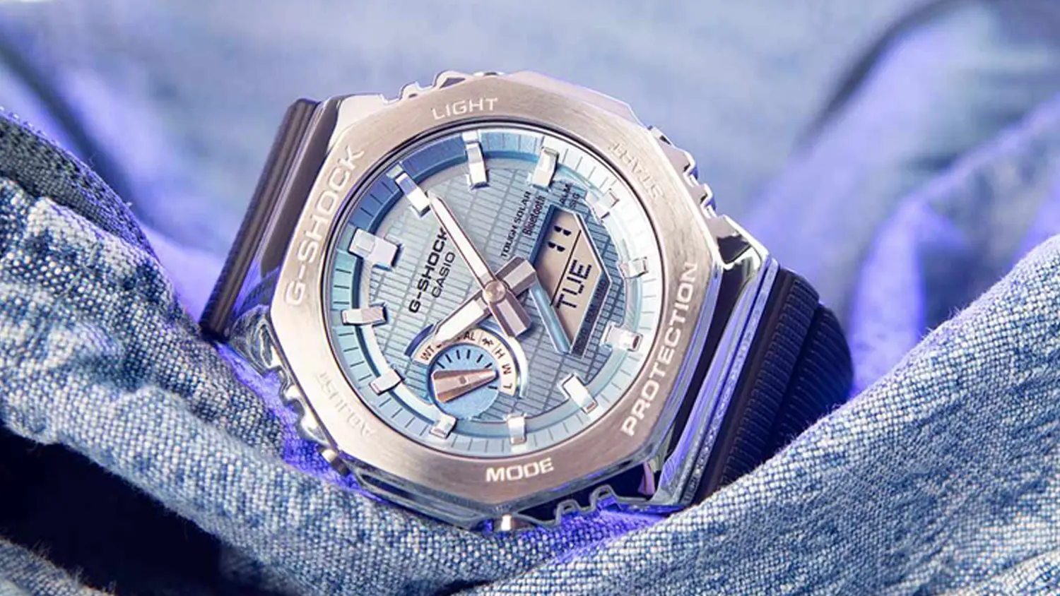Hodinky Casio GBM-2100A-2BER na oblečen&iacute;