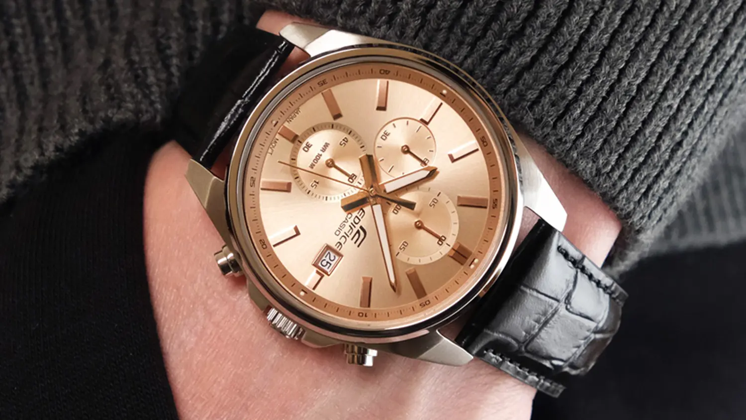 N&aacute;ramkov&eacute; hodinky Casio EDIFICE EFV-610EL-5AUEF na z&aacute;p&auml;st&iacute;