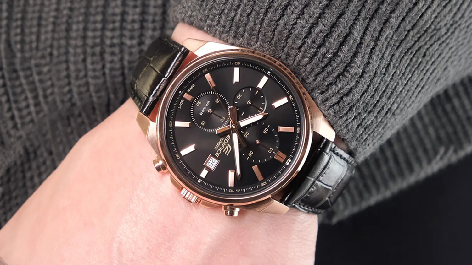 N&aacute;ramkov&eacute; hodinky Casio EFV-610ECL-1AUEF na z&aacute;p&auml;st&iacute;