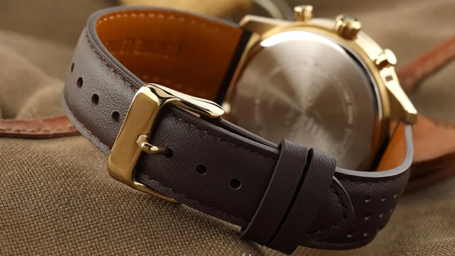 Detail hodiniek Casio EFR-575CL-5AEF