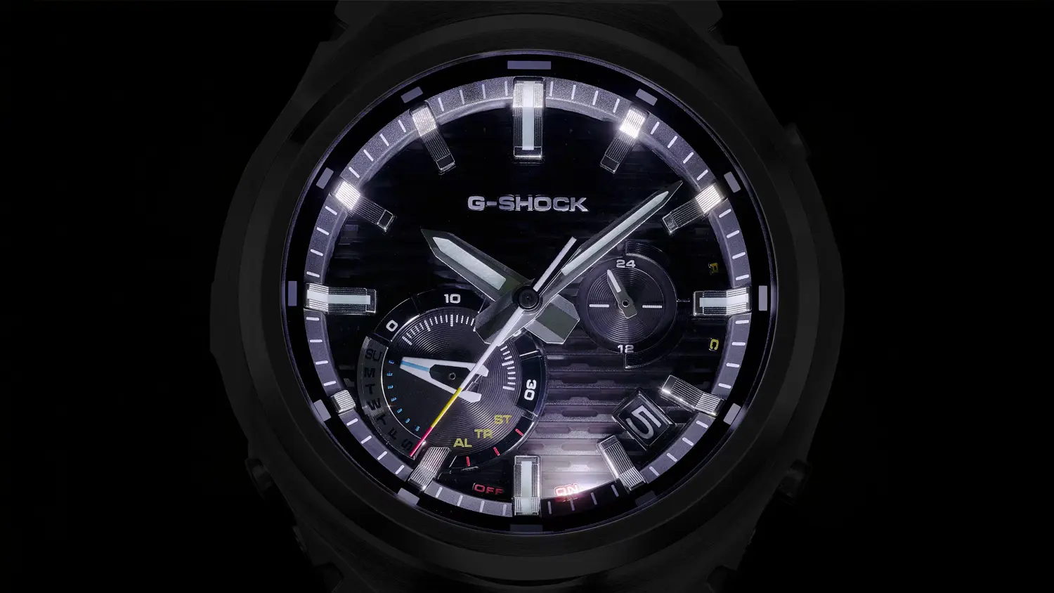 Rozsvícené pánské hodinky Casio GST-B1000BD-1AER.