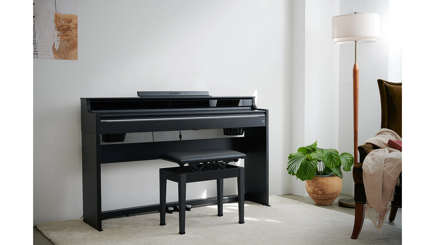 Digit&aacute;ln&iacute; piano Casio AP S450 BK čern&eacute; um&iacute;stěn&eacute; v pokoji