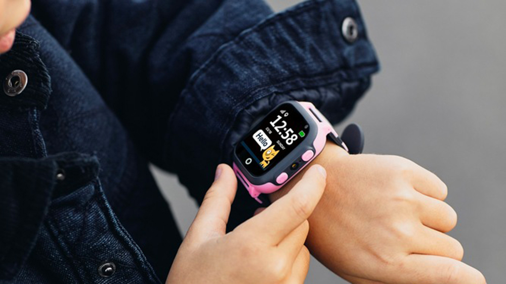 D&iacute;vka s dětsk&yacute;mi hodinkami Canyon Sandy KW-34_03