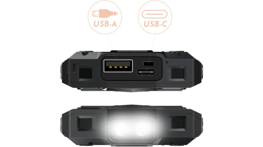 Sloty USB-A a USB-C plus svítilna mobilního telefonu Aligator R45 Extreme_03