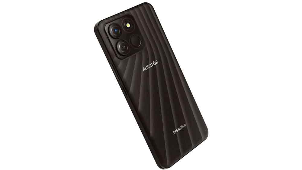 Záběr na fotoaparát mobilního telefonu Aligator S6600 4/64GB_04
