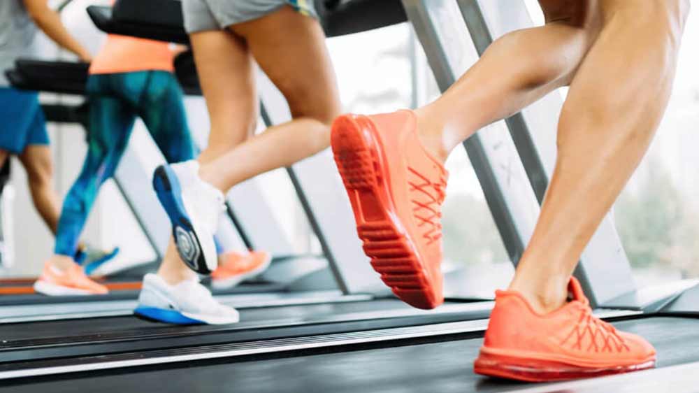 Sportování s chytrými hodinkami Carneo Zephyr ULTRA mini HR+_03