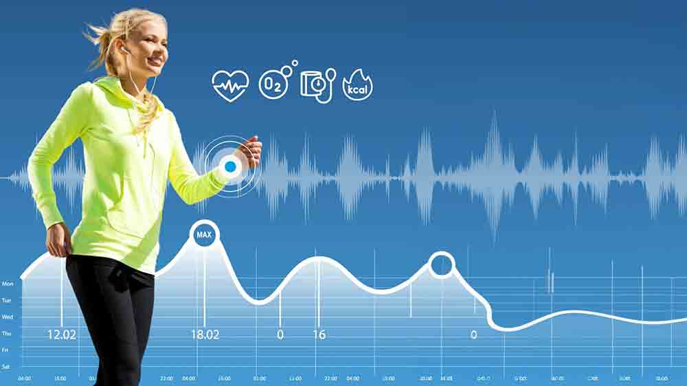 Žena využ&iacute;vaj&uacute;ca inteligentn&eacute; hodinky Carneo Seinna HR+ pre sledovanie zdravia