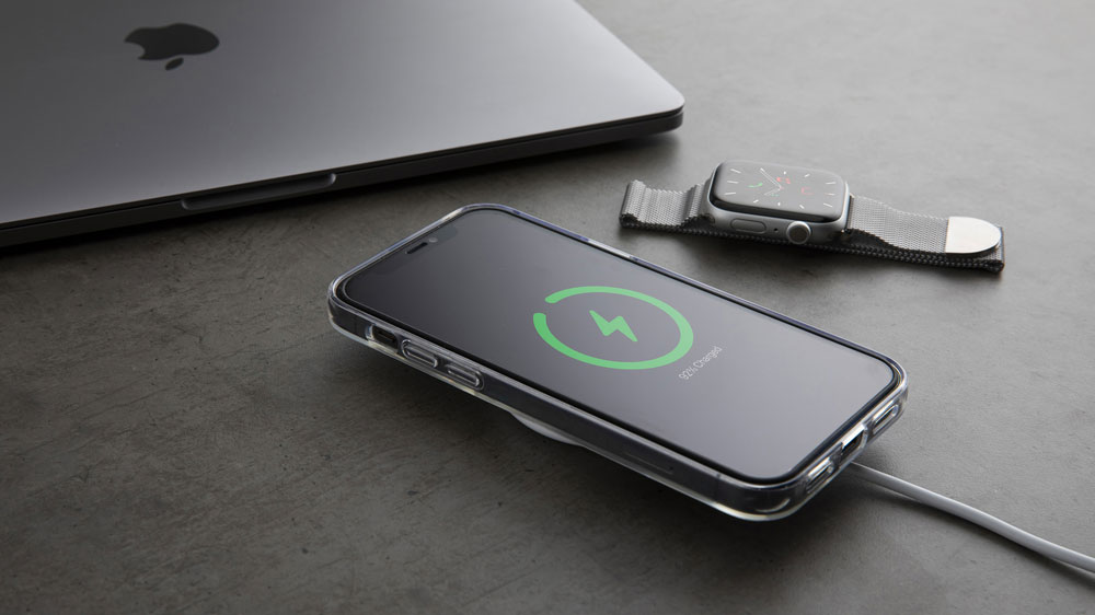 Epico Fast Magnetic Wireless Charger SG