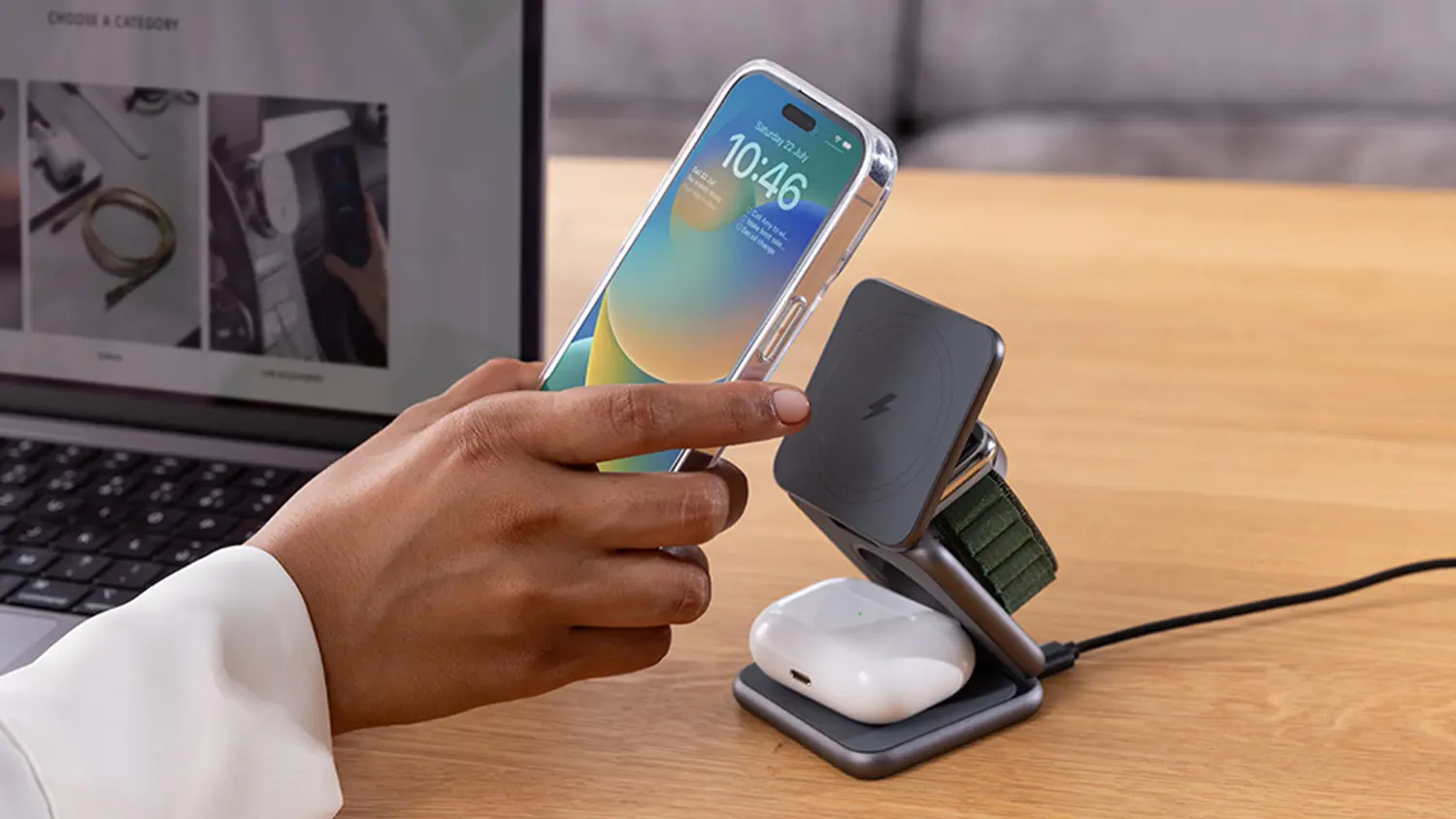 Bezdr&aacute;tov&aacute; nab&iacute;ječka Epico Mag+ Foldable.