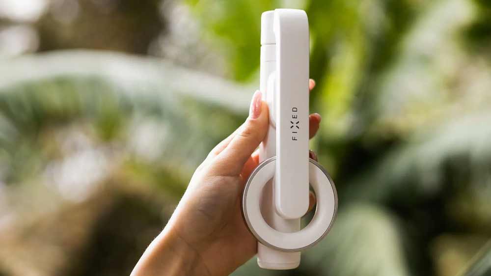 Selfie tyč FIXED MagSnap ve složeném stavu_03