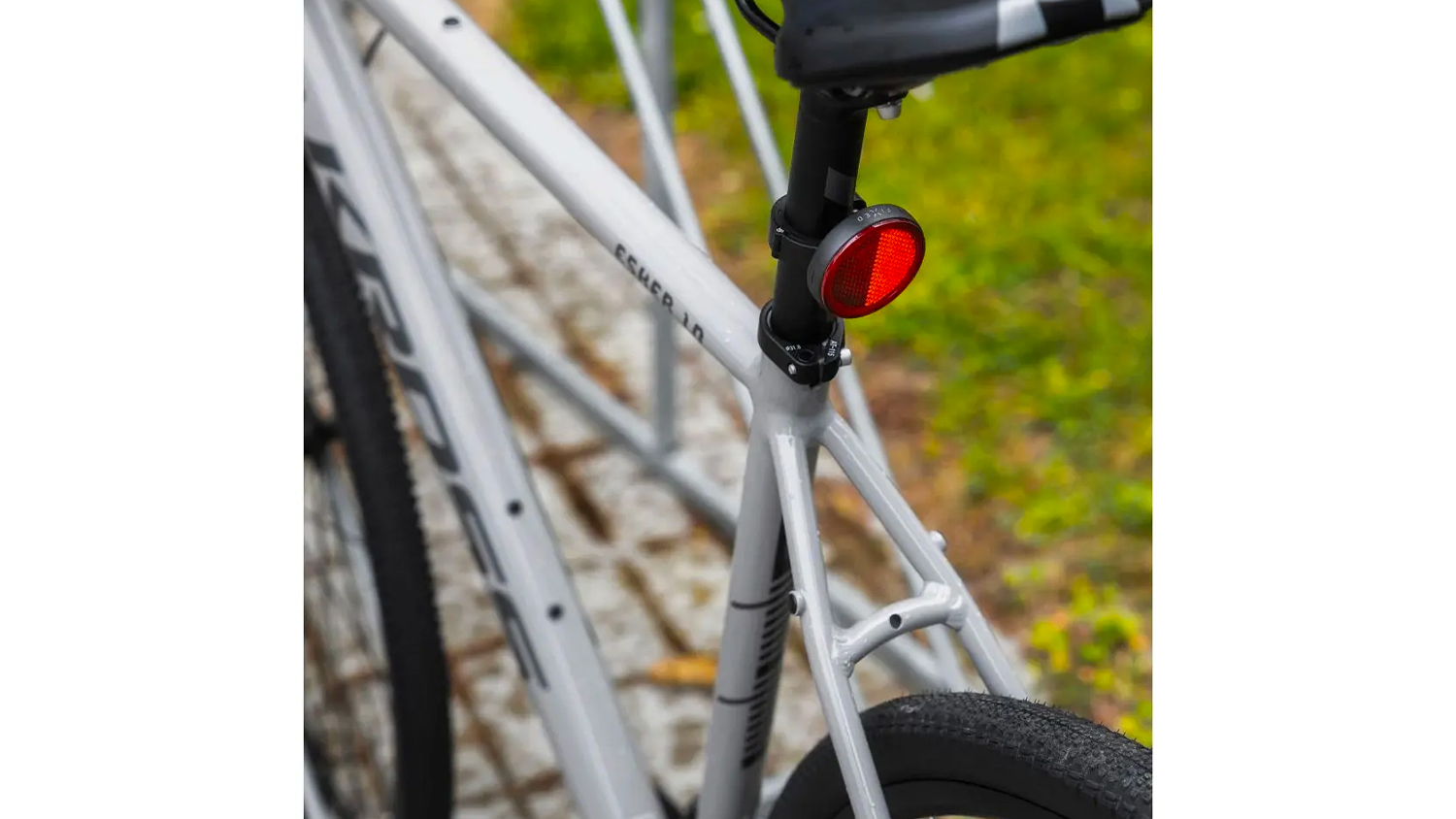 &Scaron;ediv&yacute; r&aacute;m kola se SmartTagem_03