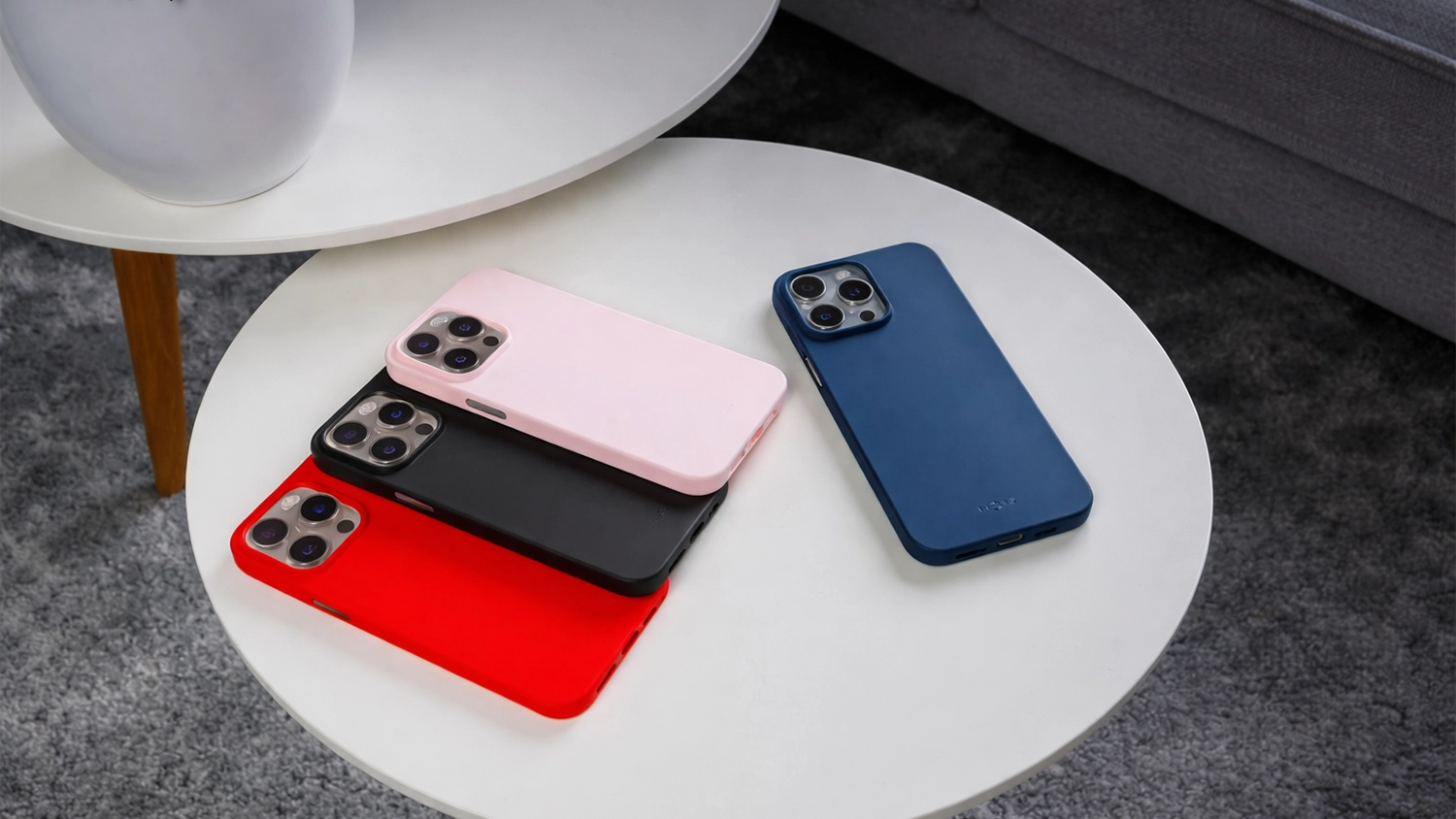 iPhony s kryty Fixed Story ve 4 barevn&yacute;ch proveden&iacute;ch