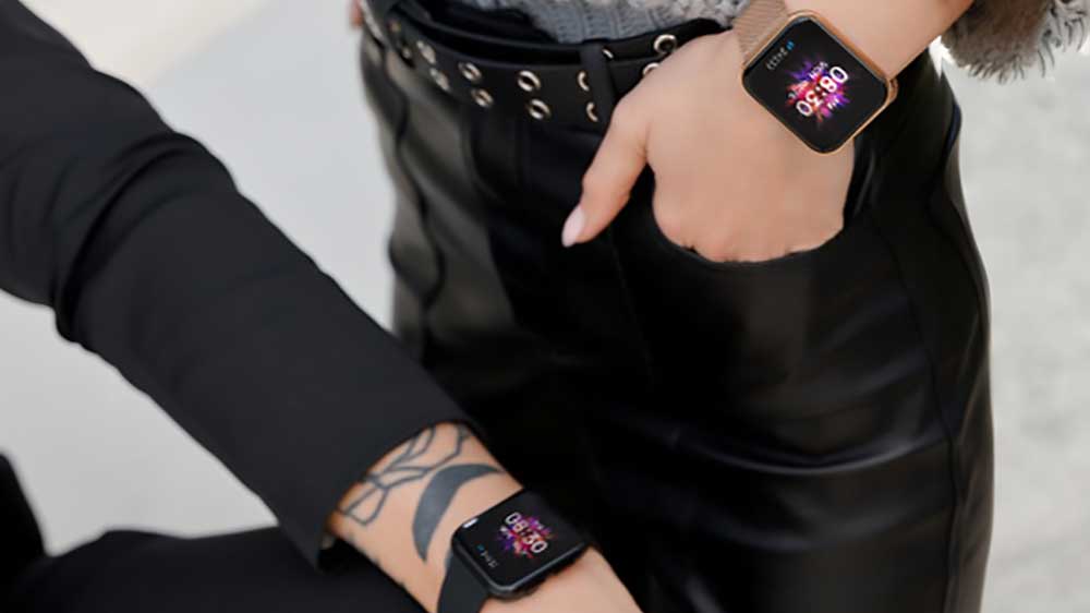 Chytr&eacute; hodinky na rukou_03