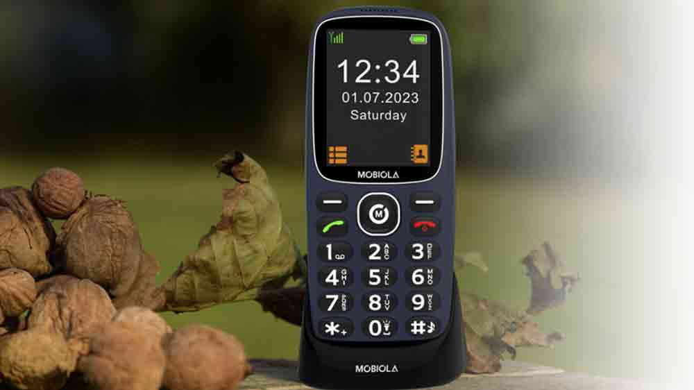 Mobil Mobiola MB3120i na napájacom stojane_02