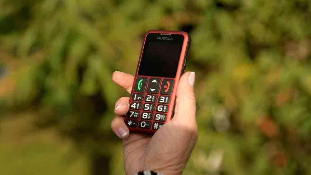 Ruka držiaca telefón MOBIOLA MB700_03