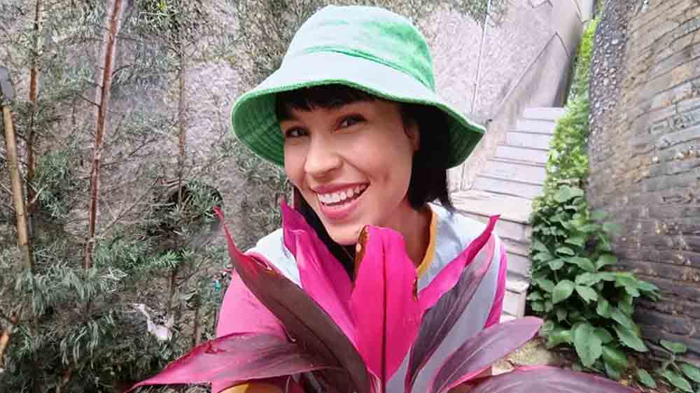 Selfie mladé ženy_04