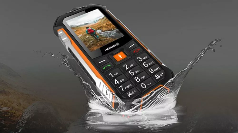 Voděodolný se stupněm krytí IP68 tlačítkový telefon myPhone HAMMER Boost Orange_02
