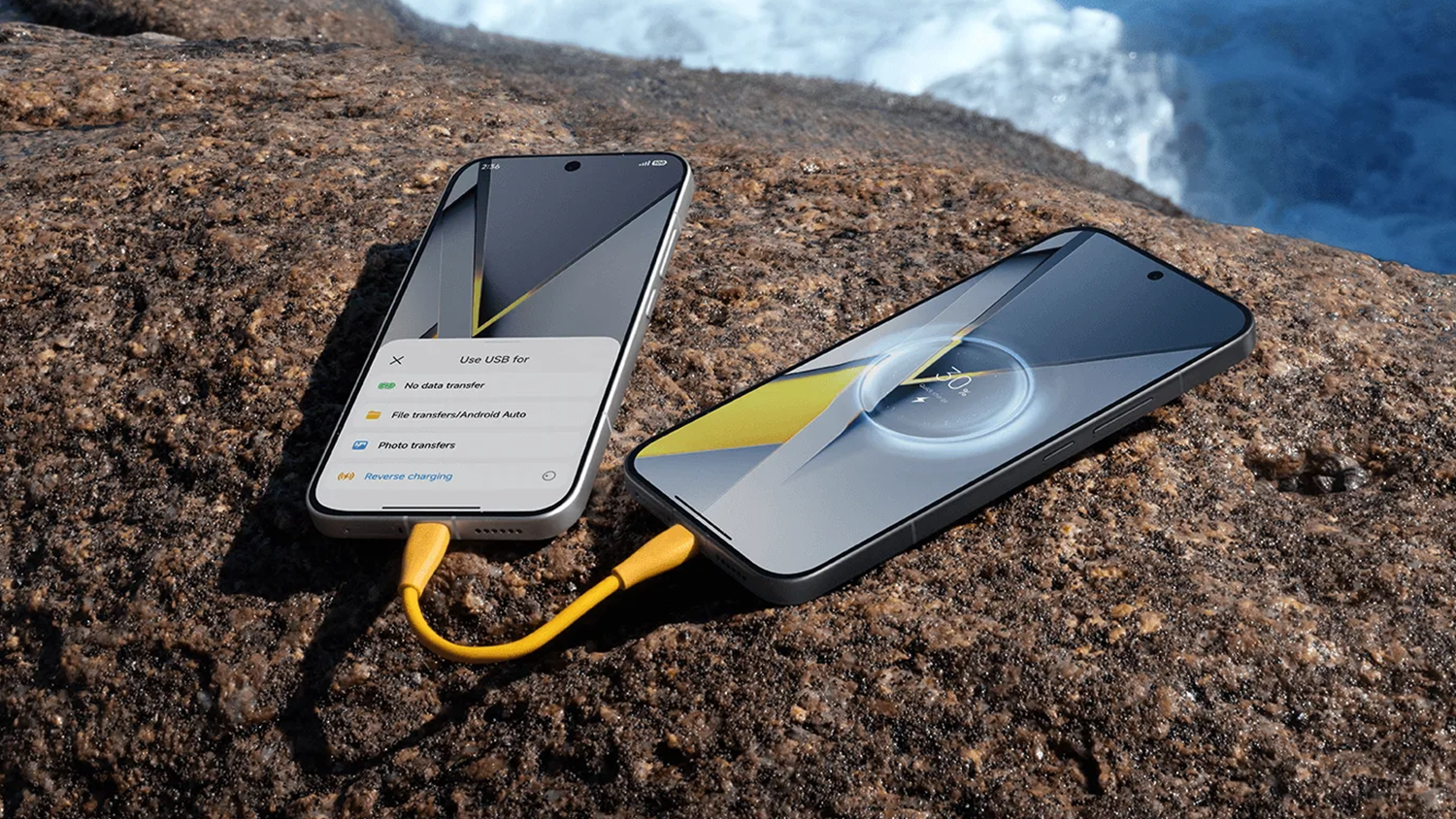 Sd&iacute;len&iacute; energie mezi dvěma telefony