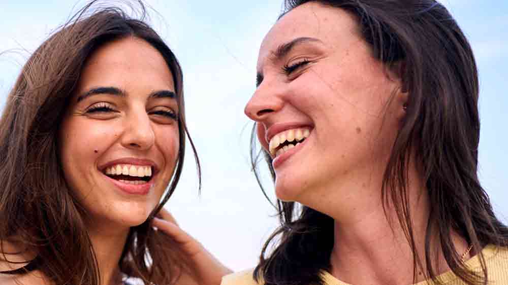 Selfie dvou kamarádek_11