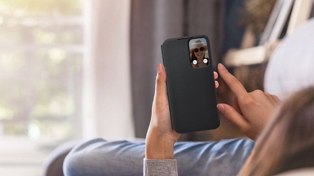 Samsung Smart Clear View Cover EF-ZS901 – šikovné přijímání hovorů