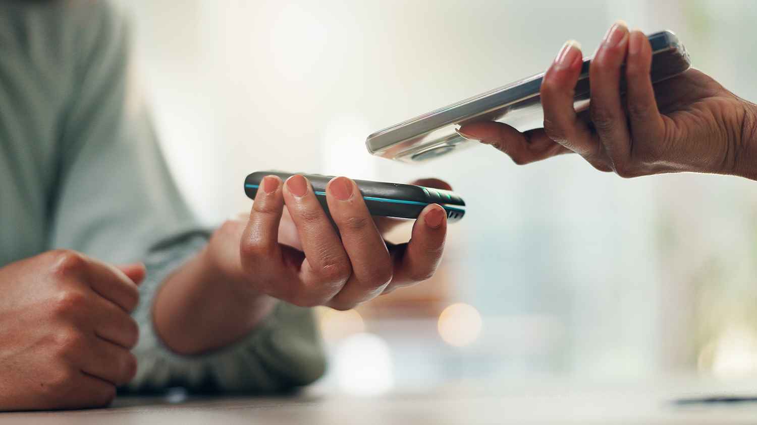 Placen&iacute; mobilem přes Apple Pay