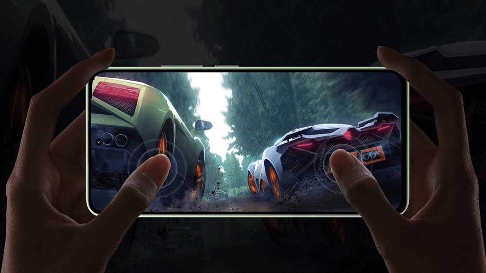 Hraní her v telefonu XIAOMI Redmi 13 8/256GB Midnight Black_03