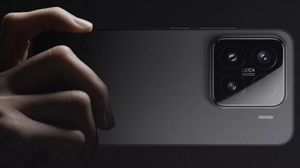 Fotka s detailem na design telefonu_2