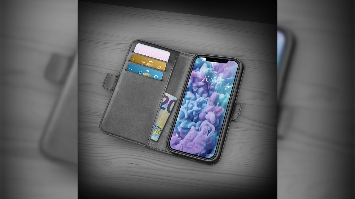 Flip pouzdro Yenkee YCC 150 pro Samsung Galaxy A05S demonstrující ochranné funkce a vnitřní kapsu na karty