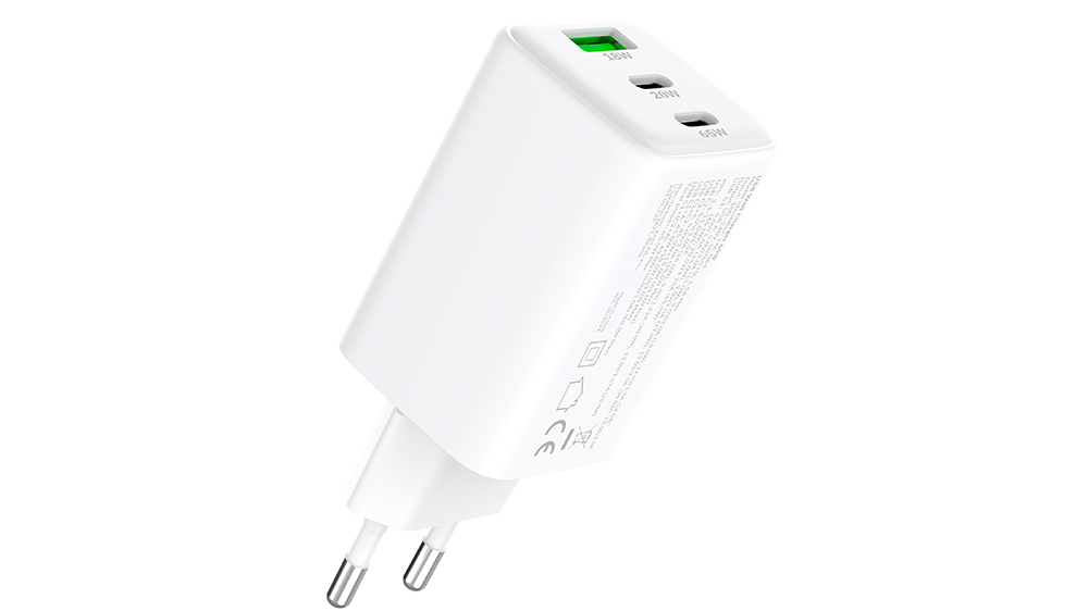 Nabíječka YENKEE 65 W/3× USB YAC G65 VOLT