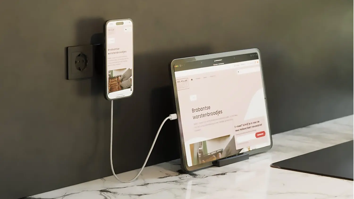Telefon i tablet se nabíjí přes adaptér Zens