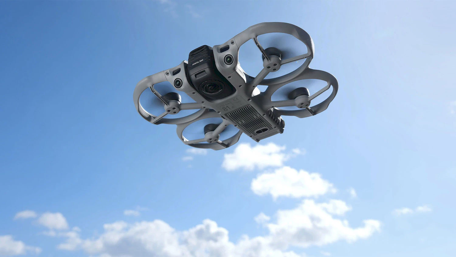 Dron na oblohe