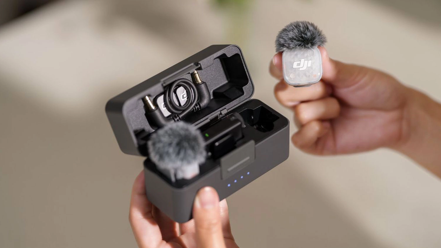 Nabíjacie puzdro DJI Mic Mini 2S Charging Case s príslušenstvom