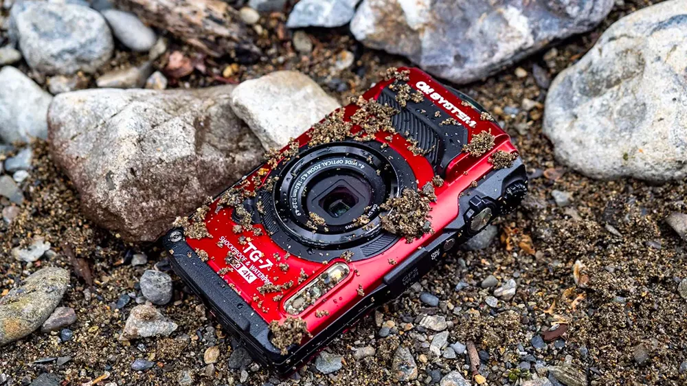Digit&aacute;ln&iacute; fotoapar&aacute;t OM System TG-7