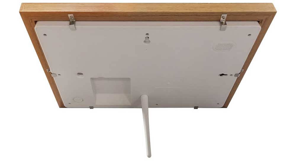 Digitální Wi-Fi fotorámeček Denver PFF-1543LW 15,6 palců pohled ze zadu_05