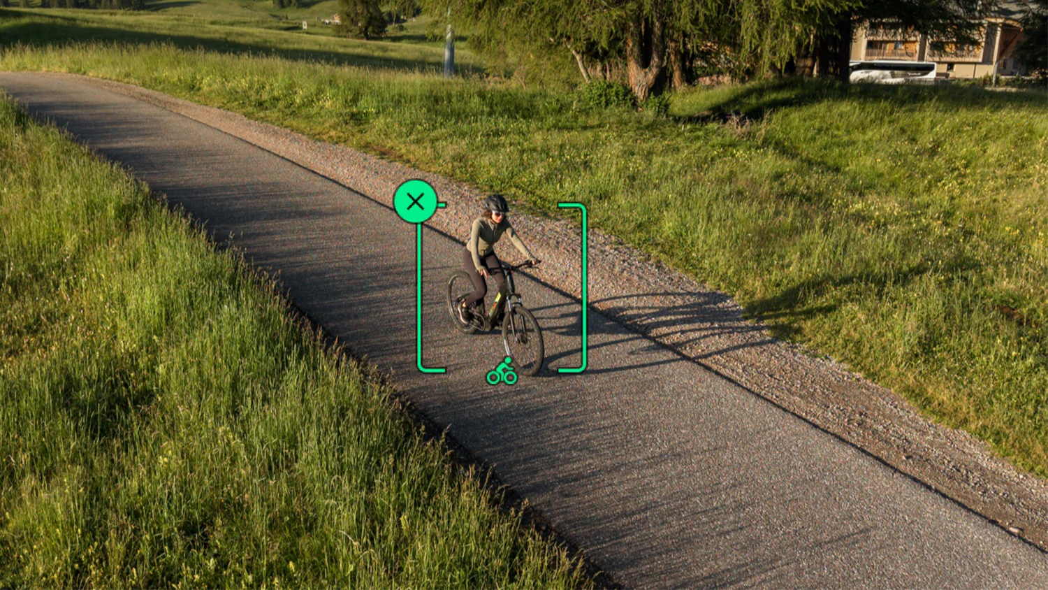 Z&aacute;běr na cyklistu s vizualizac&iacute; funkce ActiveTrack 360&deg;