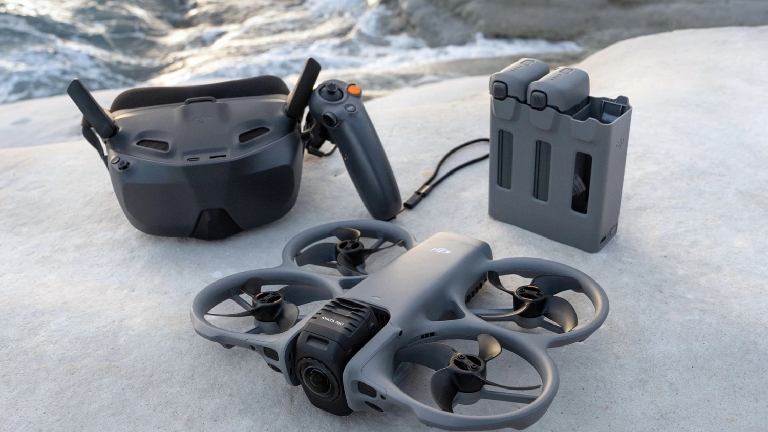 Dron DJI Avata