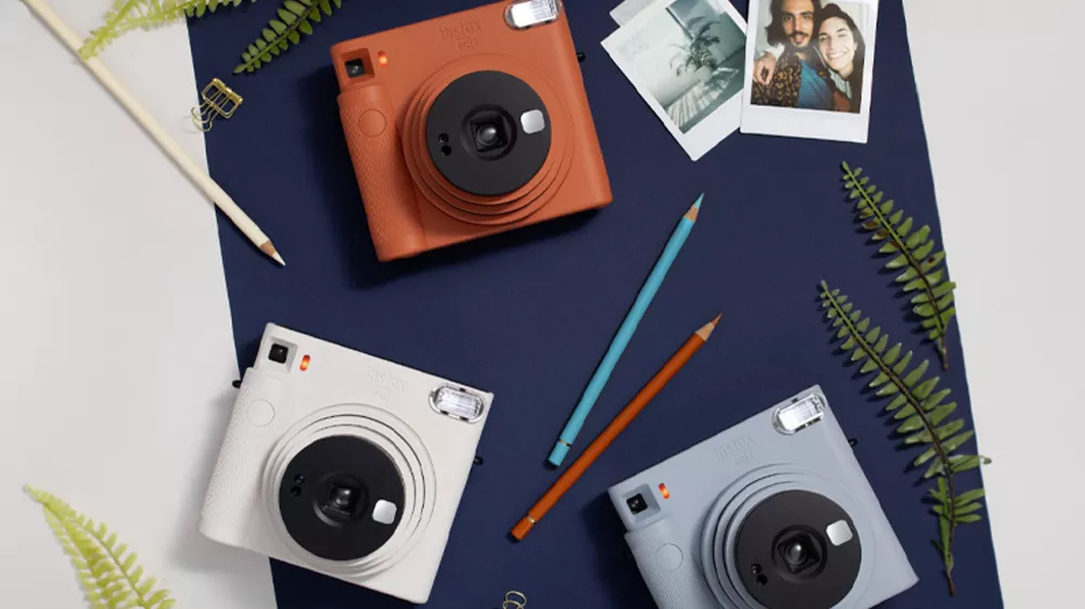 Instantn&iacute; fotoapar&aacute;t Fujifilm INSTAX SQUARE SQ1