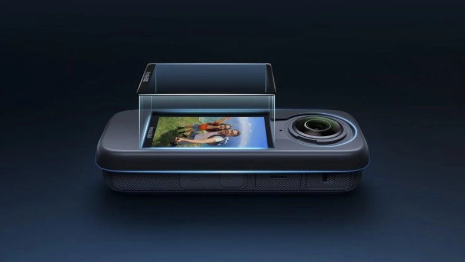 Ochranné sklo Insta360 X4 na kameře boční pohled
