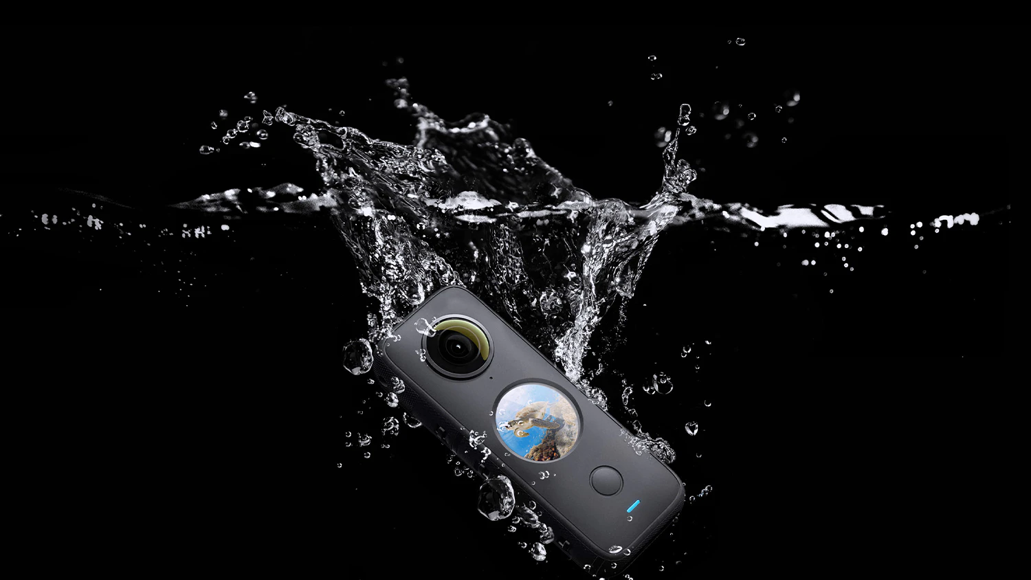 Kamera Insta360 ONE X2 v kontaktu s vodou