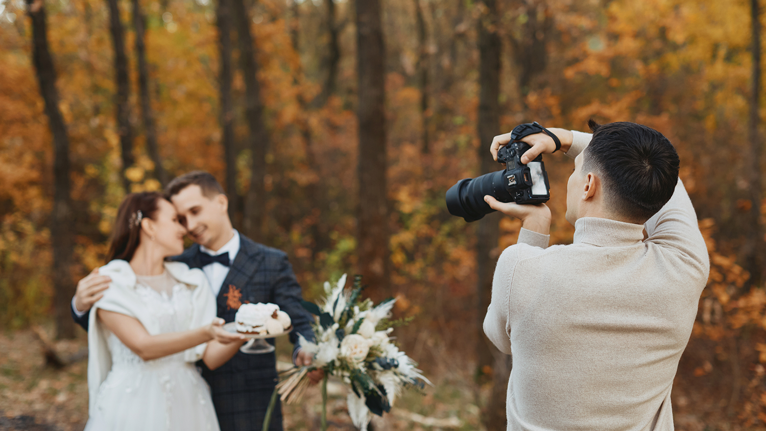 Pořizov&aacute;n&iacute; fotografie svatebn&iacute;ho p&aacute;ru