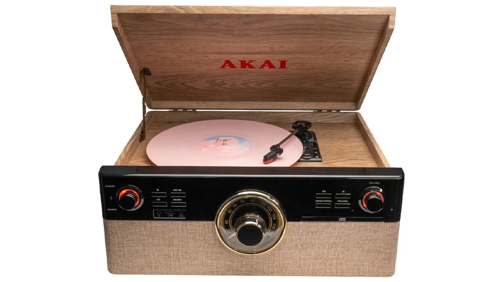Otvorený gramofón Akai ATT-300CC_03